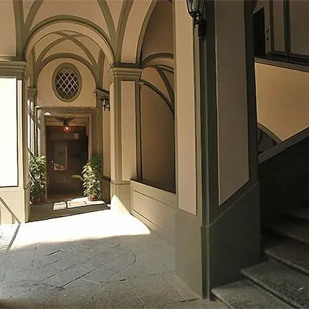 Pensión Conte Cavour Nápoles