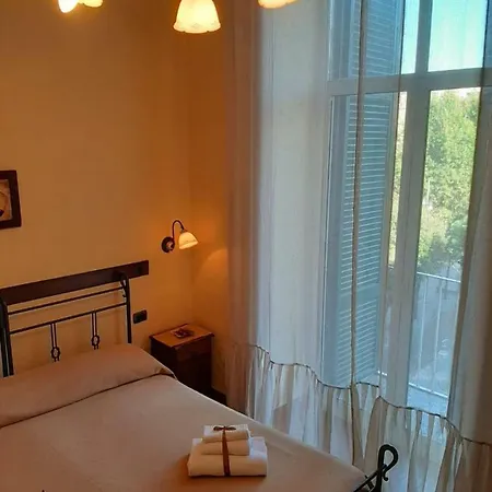 Pensión Conte Cavour Nápoles