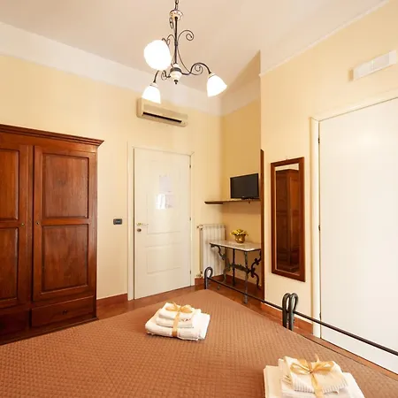 Conte Cavour بيت ضيافة