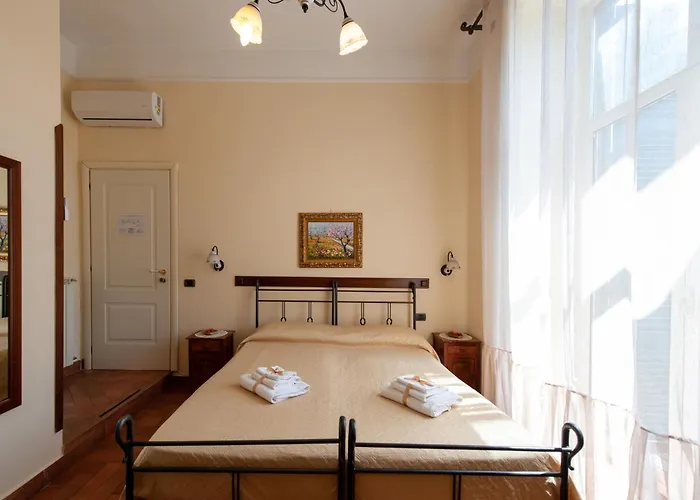 肯特凯沃尔住宿加早餐酒店 4*