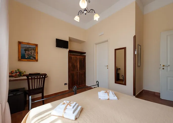 肯特凯沃尔住宿加早餐酒店 那不勒斯