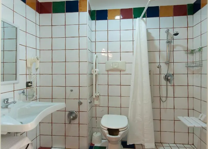 肯特凯沃尔住宿加早餐酒店 招待所