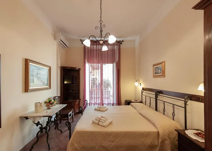 肯特凯沃尔住宿加早餐酒店 招待所 那不勒斯