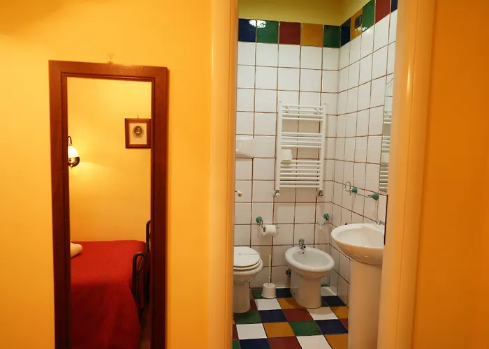 肯特凯沃尔住宿加早餐酒店 4*